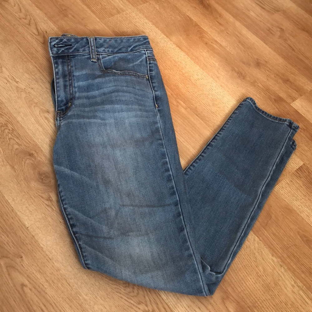 AE Hi-Rise Jeggings